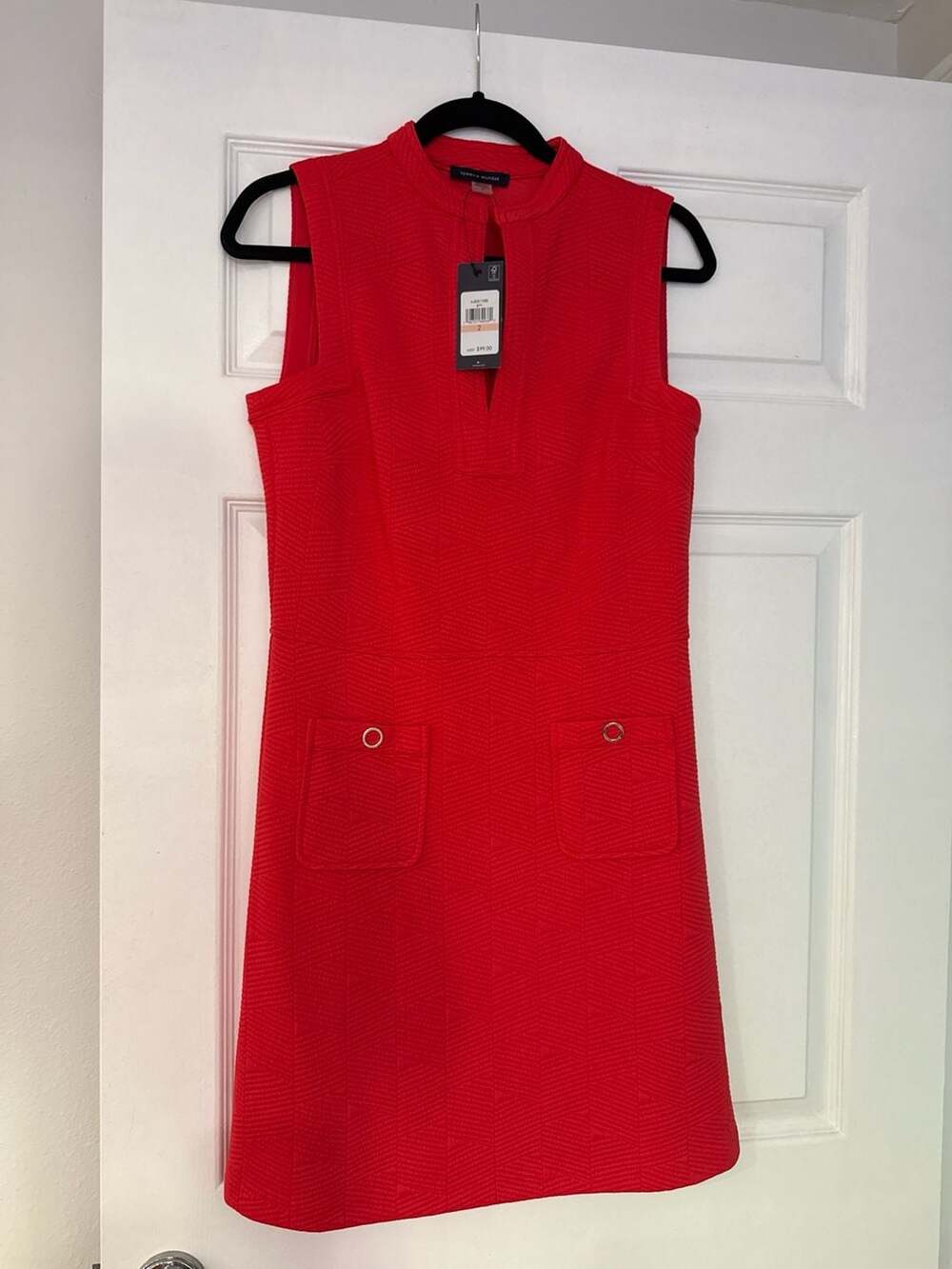Tommy Hilfiger Women's Red Sleeveless Split Neck Jacquard Knit Shift Dress